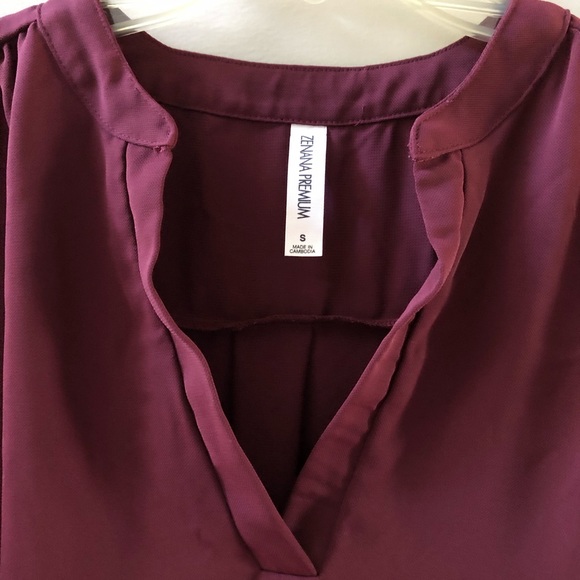 Maroon blouse - Picture 2 of 4